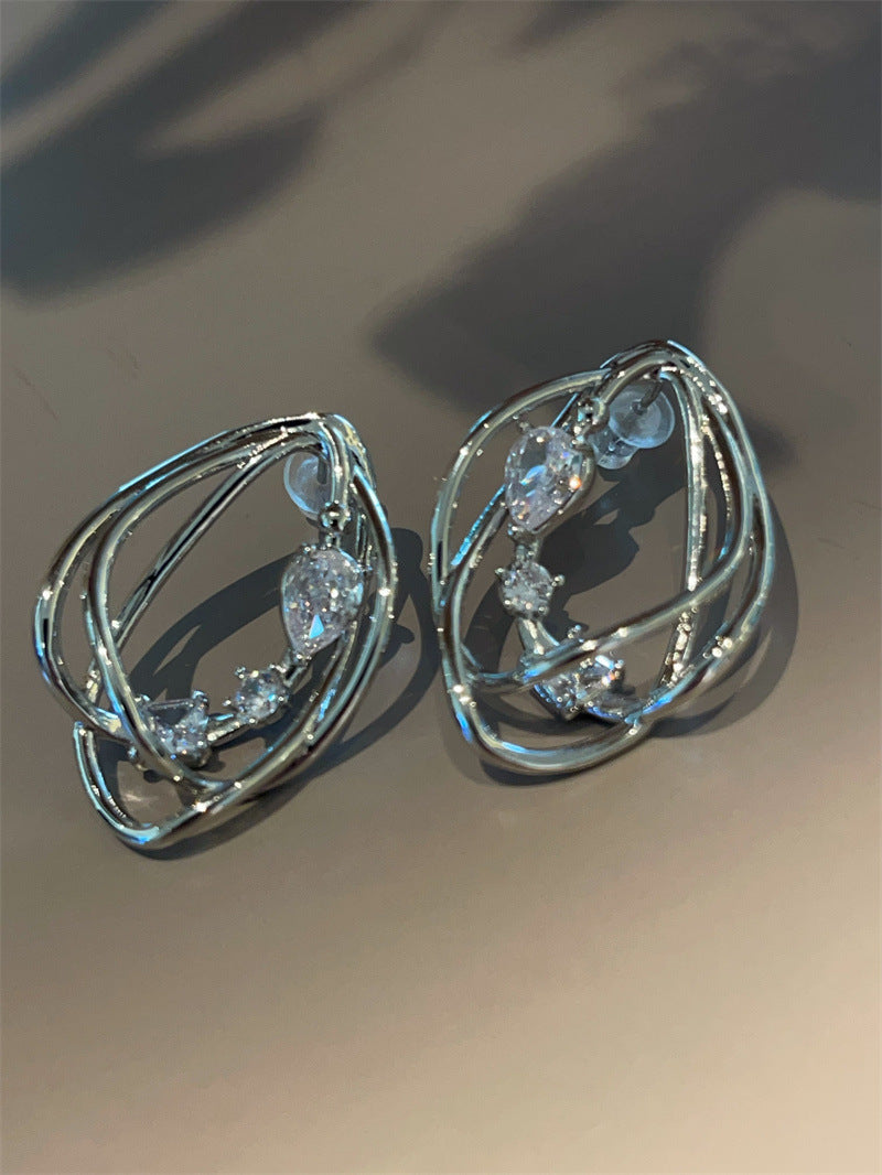 Metallic Design Stereo Irregular Earrings