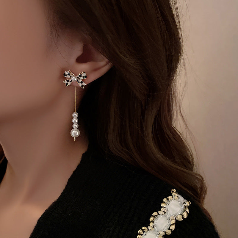 Pearl Bow Earrings