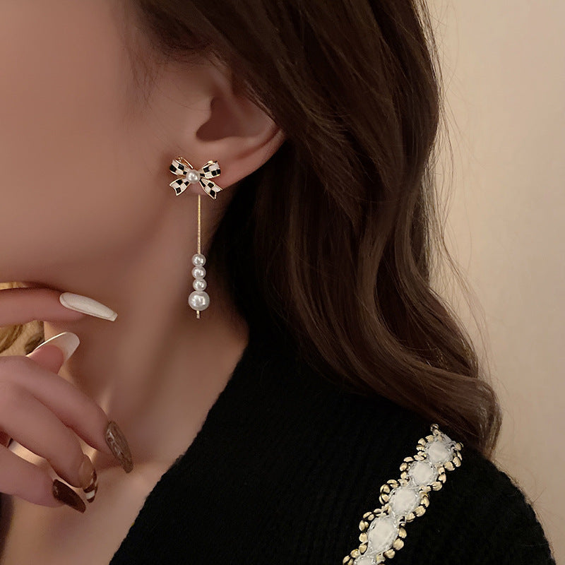 Pearl Bow Earrings