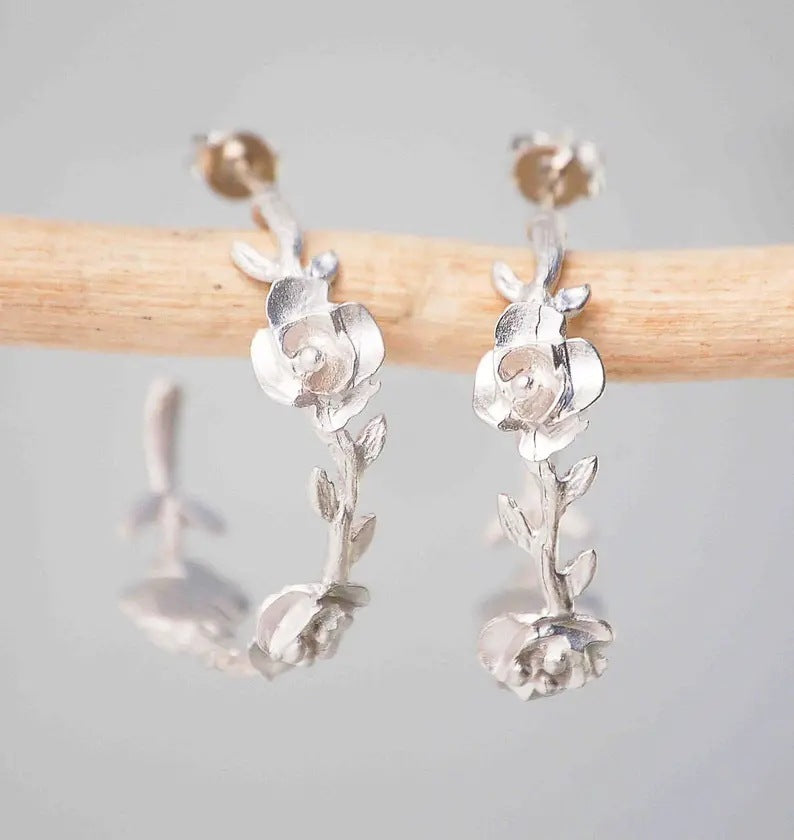 Casual Retro Flower Earrings